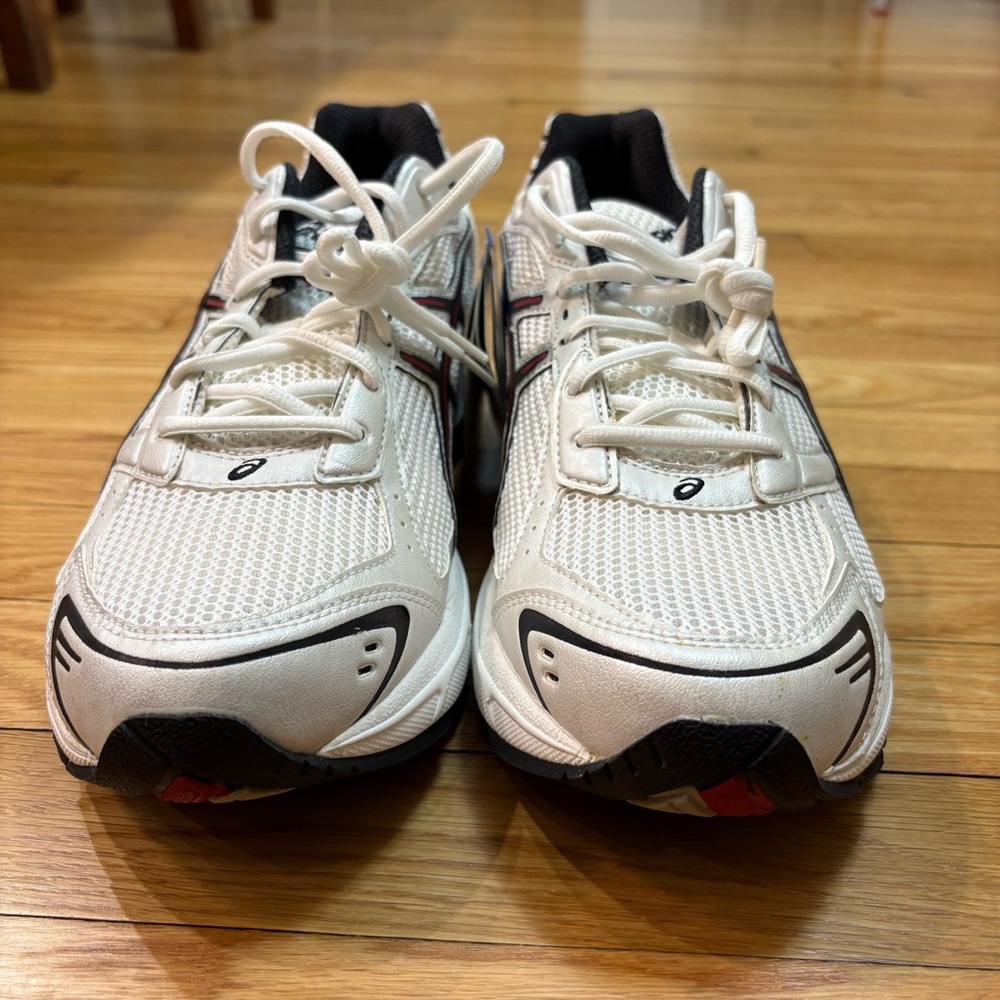 NWT!  Vintage ASICS Gel-1130 in white, red, and black.  Size 11. No box. - Picture 2 of 6